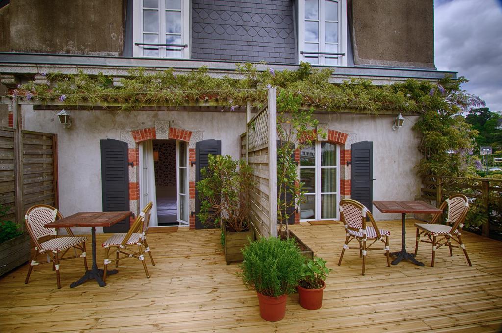 Hotel De Charme Les Mimosas Pont-Aven Szoba fotó