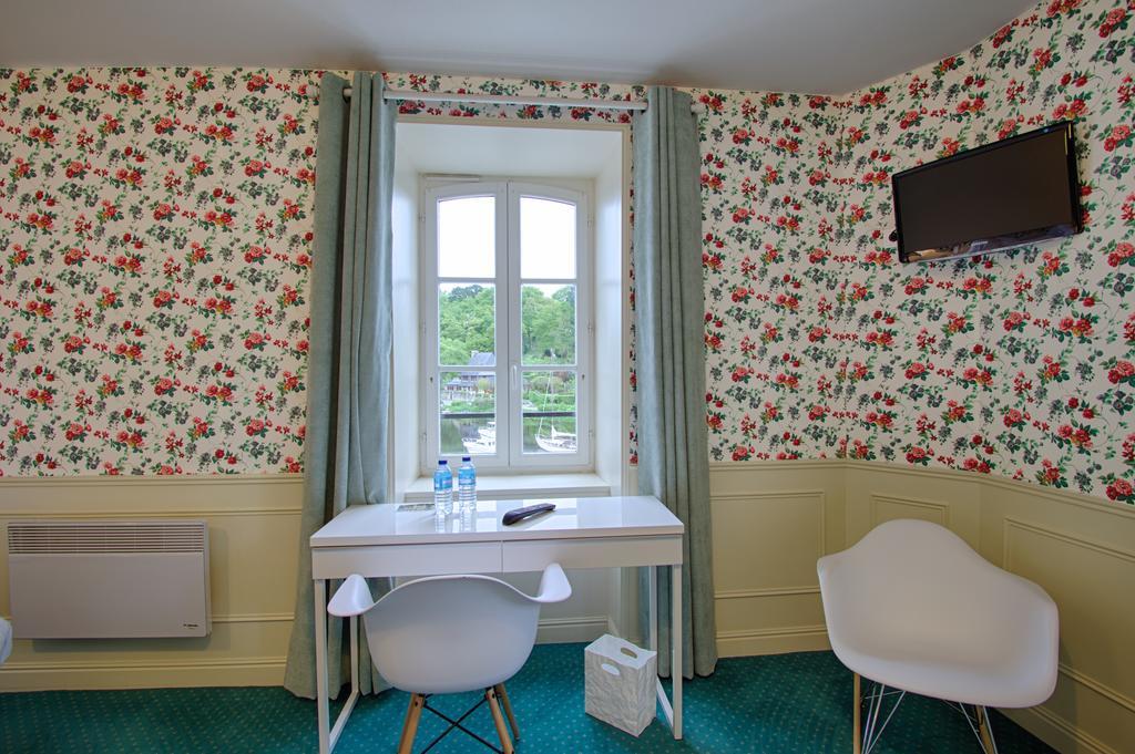 Hotel De Charme Les Mimosas Pont-Aven Szoba fotó